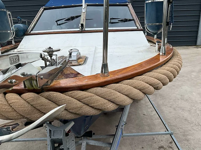 Windy dc28 sloep met 3-assig boottrailer - afbeelding 11 van  51