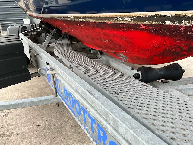 Windy dc28 sloep met 3-assig boottrailer - afbeelding 20 van  51