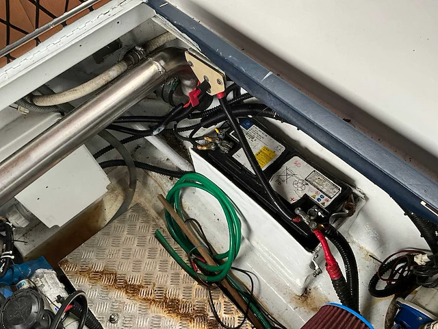 Windy dc28 sloep met 3-assig boottrailer - afbeelding 27 van  51