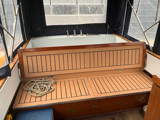 Windy dc28 sloep met 3-assig boottrailer - afbeelding 28 van  51