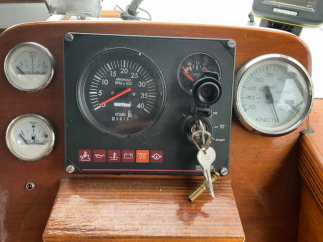 Windy dc28 sloep met 3-assig boottrailer - afbeelding 33 van  51