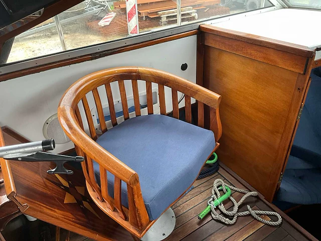 Windy dc28 sloep met 3-assig boottrailer - afbeelding 37 van  51