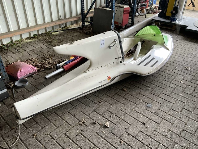 Wingsailer zeilboot - afbeelding 4 van  11