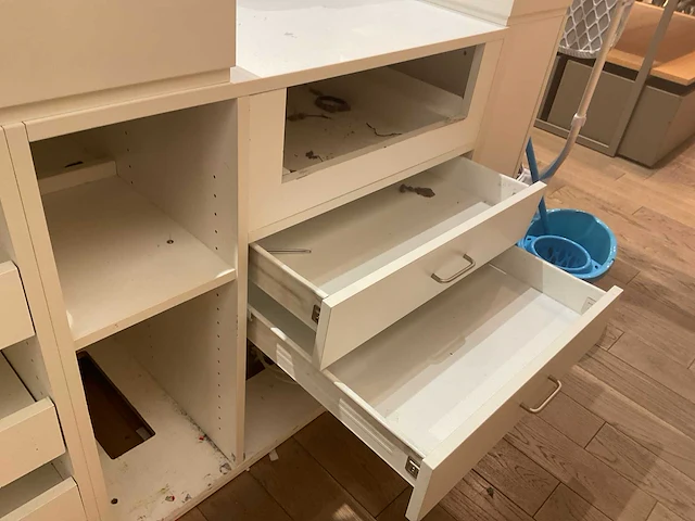 Winkel balie overige winkel inventaris - afbeelding 5 van  5