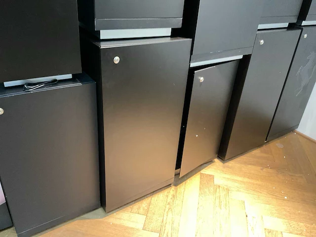Winkel display (11x) - afbeelding 1 van  14