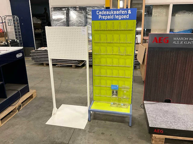 Winkel display (2x) - afbeelding 1 van  4