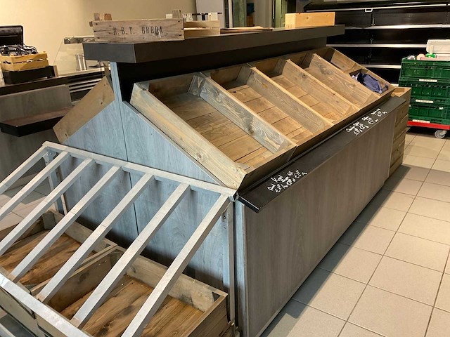 Winkel inventaris (groente- en fruitwinkel) - afbeelding 2 van  28
