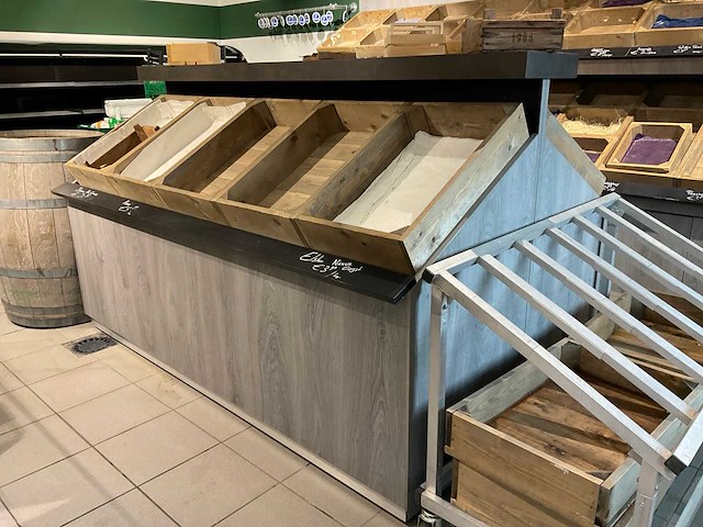 Winkel inventaris (groente- en fruitwinkel) - afbeelding 28 van  28