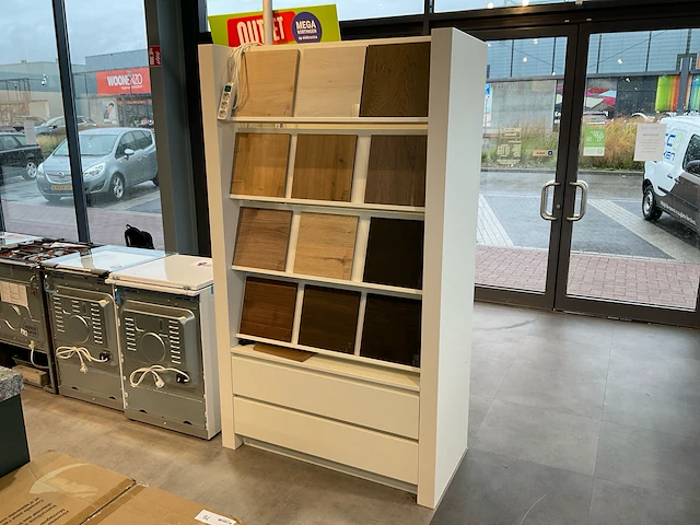 Winkel meubilair / display / stalenkast (2x) - afbeelding 6 van  12