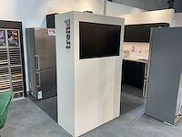 Winkel meubilair / display / stalenkast (2x)