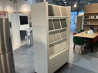 Winkel meubilair / display / stalenkast (2x) - afbeelding 8 van  13