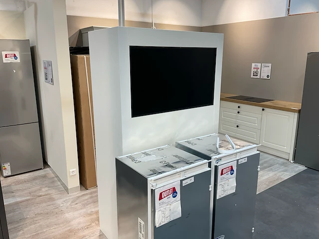 Winkel meubilair / display / stalenkast (2x) - afbeelding 12 van  13