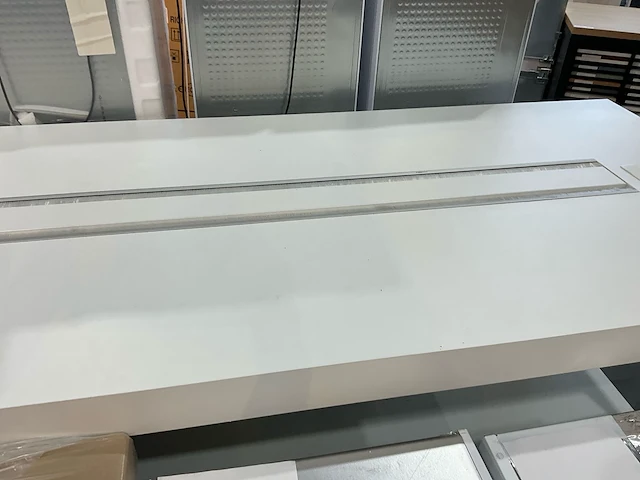 Winkel meubilair/tafel - afbeelding 3 van  5