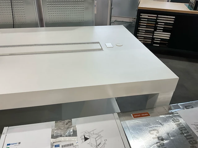 Winkel meubilair/tafel - afbeelding 4 van  5