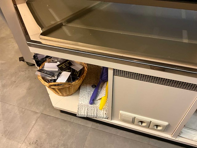 Winkel toonbank (bakkerij) - afbeelding 8 van  19