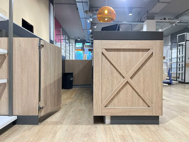 Winkel toonbank met achterwand - afbeelding 10 van  15