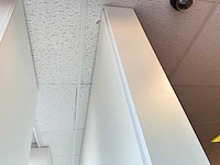 Winkel toonbank met achterwand - afbeelding 5 van  15