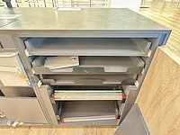 Winkel toonbank met achterwand - afbeelding 6 van  9