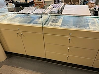 Winkel toonbank met glasopbouw - afbeelding 6 van  11