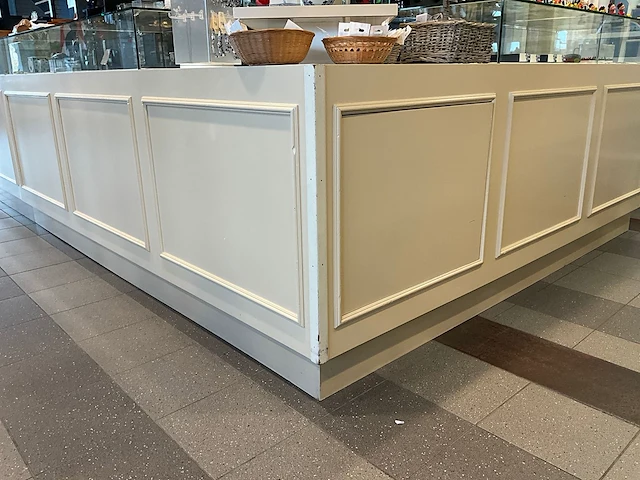 Winkel toonbank met glasopbouw - afbeelding 7 van  11