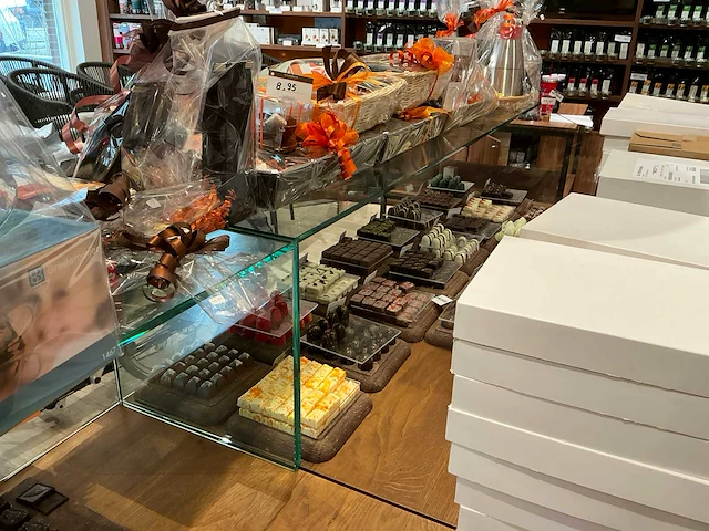 Winkel toonbank - afbeelding 13 van  22