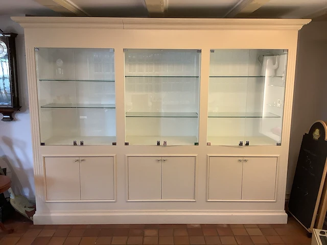 Winkel vitrinekast - afbeelding 5 van  5