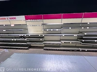 Winkelinventaris en voorraad big bazar locatie 1860, oude nering 3 in drachten - afbeelding 4 van  91