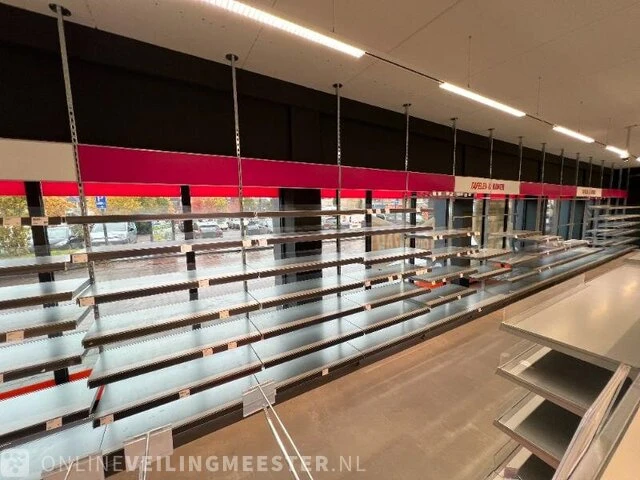 Winkelinventaris en voorraad big bazar locatie 1860, oude nering 3 in drachten - afbeelding 21 van  91