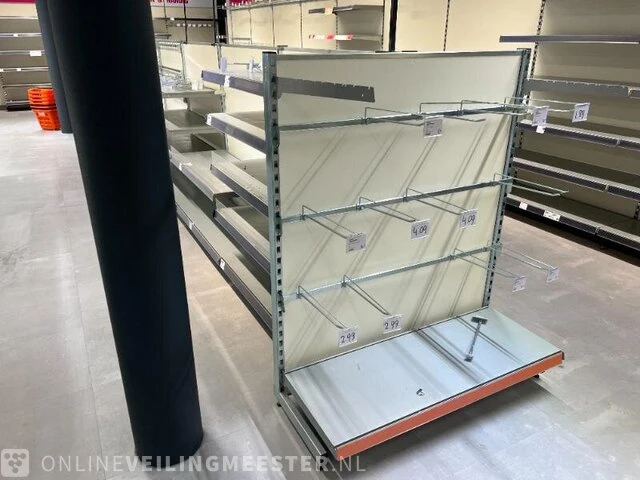Winkelinventaris en voorraad big bazar locatie 1860, oude nering 3 in drachten - afbeelding 32 van  91