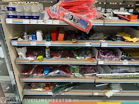 Winkelinventaris en voorraad big bazar locatie 1860, oude nering 3 in drachten - afbeelding 43 van  91