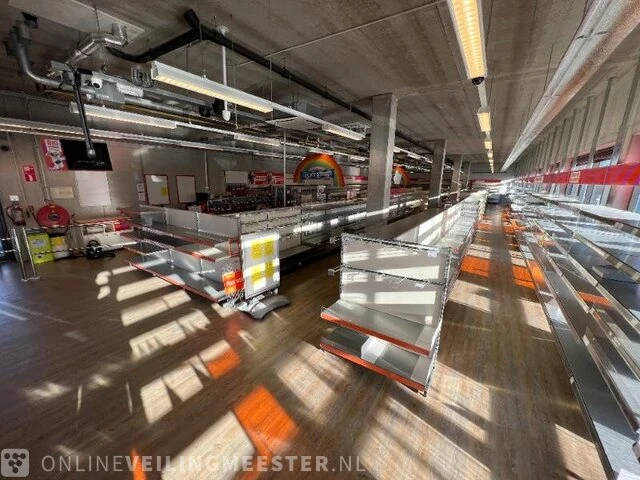 Winkelinventaris en voorraad big bazar locatie 1864, louw doniastraat 4 in sneek - afbeelding 21 van  83
