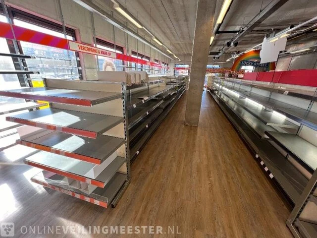 Winkelinventaris en voorraad big bazar locatie 1864, louw doniastraat 4 in sneek - afbeelding 39 van  83