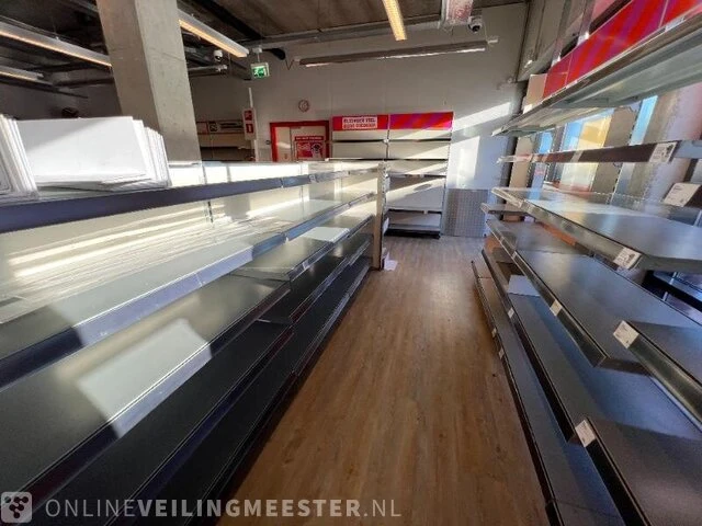 Winkelinventaris en voorraad big bazar locatie 1864, louw doniastraat 4 in sneek - afbeelding 56 van  83