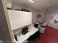 Winkelinventaris en voorraad big bazar locatie 1864, louw doniastraat 4 in sneek - afbeelding 72 van  83