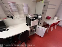 Winkelinventaris en voorraad big bazar locatie 1864, louw doniastraat 4 in sneek - afbeelding 74 van  83