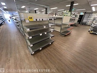 Winkelinventaris en voorraad big bazar locatie 1885, jongemastraat 16 in bolsward - afbeelding 13 van  176