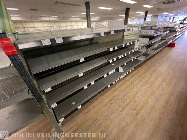 Winkelinventaris en voorraad big bazar locatie 1885, jongemastraat 16 in bolsward - afbeelding 42 van  176