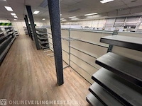 Winkelinventaris en voorraad big bazar locatie 1885, jongemastraat 16 in bolsward - afbeelding 57 van  176