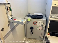 Winkelinventaris en voorraad big bazar locatie 1885, jongemastraat 16 in bolsward - afbeelding 90 van  176