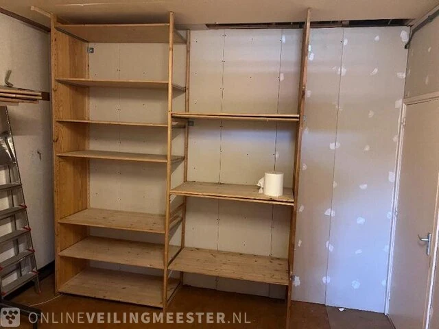 Winkelinventaris en voorraad big bazar locatie 1885, jongemastraat 16 in bolsward - afbeelding 94 van  176