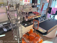 Winkelinventaris en voorraad big bazar locatie 1885, jongemastraat 16 in bolsward - afbeelding 120 van  176