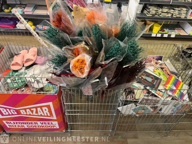 Winkelinventaris en voorraad big bazar locatie 1885, jongemastraat 16 in bolsward - afbeelding 143 van  176