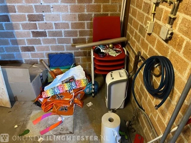Winkelinventaris en voorraad big bazar locatie 1885, jongemastraat 16 in bolsward - afbeelding 166 van  176