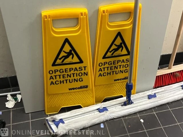 Winkelinventaris en voorraad locatie 1771, walstraat 148 in vlissingen - afbeelding 42 van  82