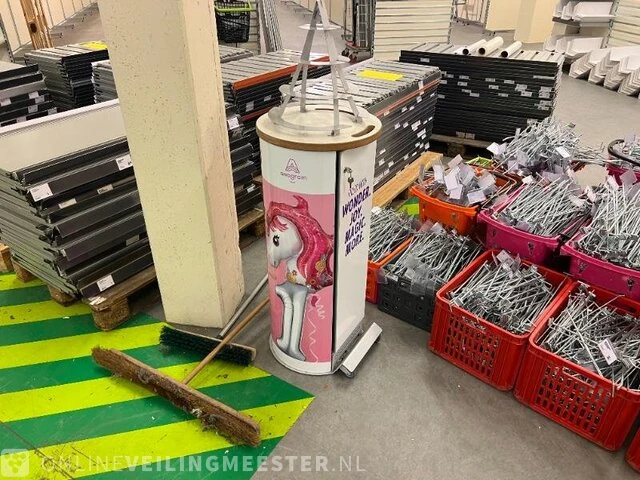 Winkelinventaris en voorraad locatie 1771, walstraat 148 in vlissingen - afbeelding 68 van  82
