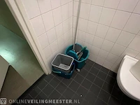 Winkelinventaris en voorraad locatie 1876, de mandel 7 - 04 in maastricht - afbeelding 4 van  103