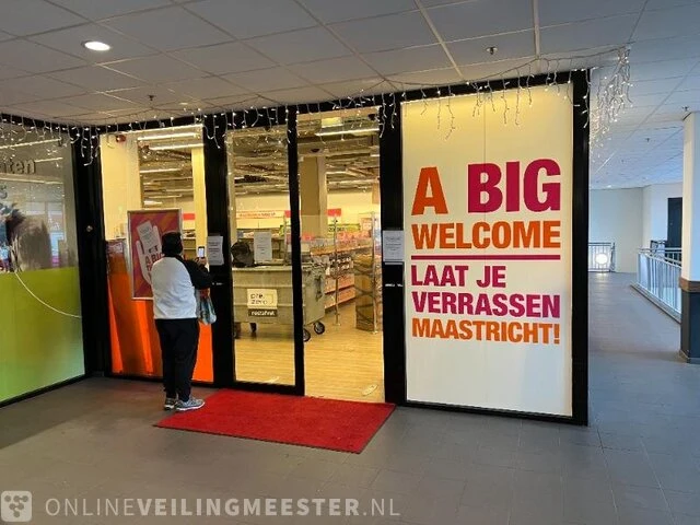 Winkelinventaris en voorraad locatie 1876, de mandel 7 - 04 in maastricht - afbeelding 1 van  103