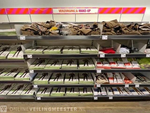 Winkelinventaris en voorraad locatie 1876, de mandel 7 - 04 in maastricht - afbeelding 35 van  103
