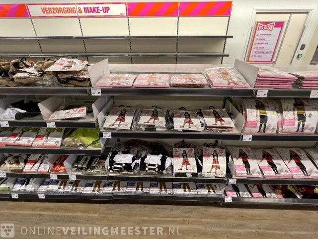Winkelinventaris en voorraad locatie 1876, de mandel 7 - 04 in maastricht - afbeelding 37 van  103