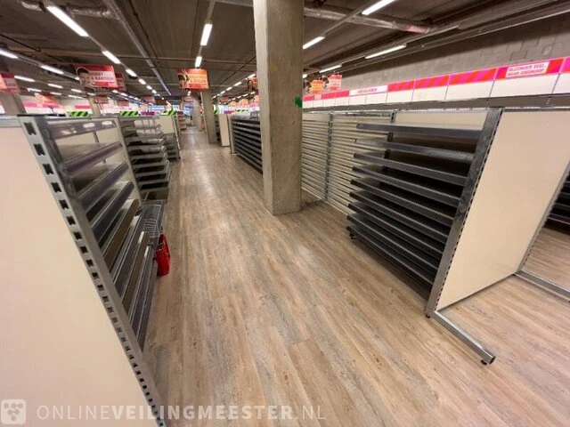 Winkelinventaris en voorraad locatie 1876, de mandel 7 - 04 in maastricht - afbeelding 69 van  103